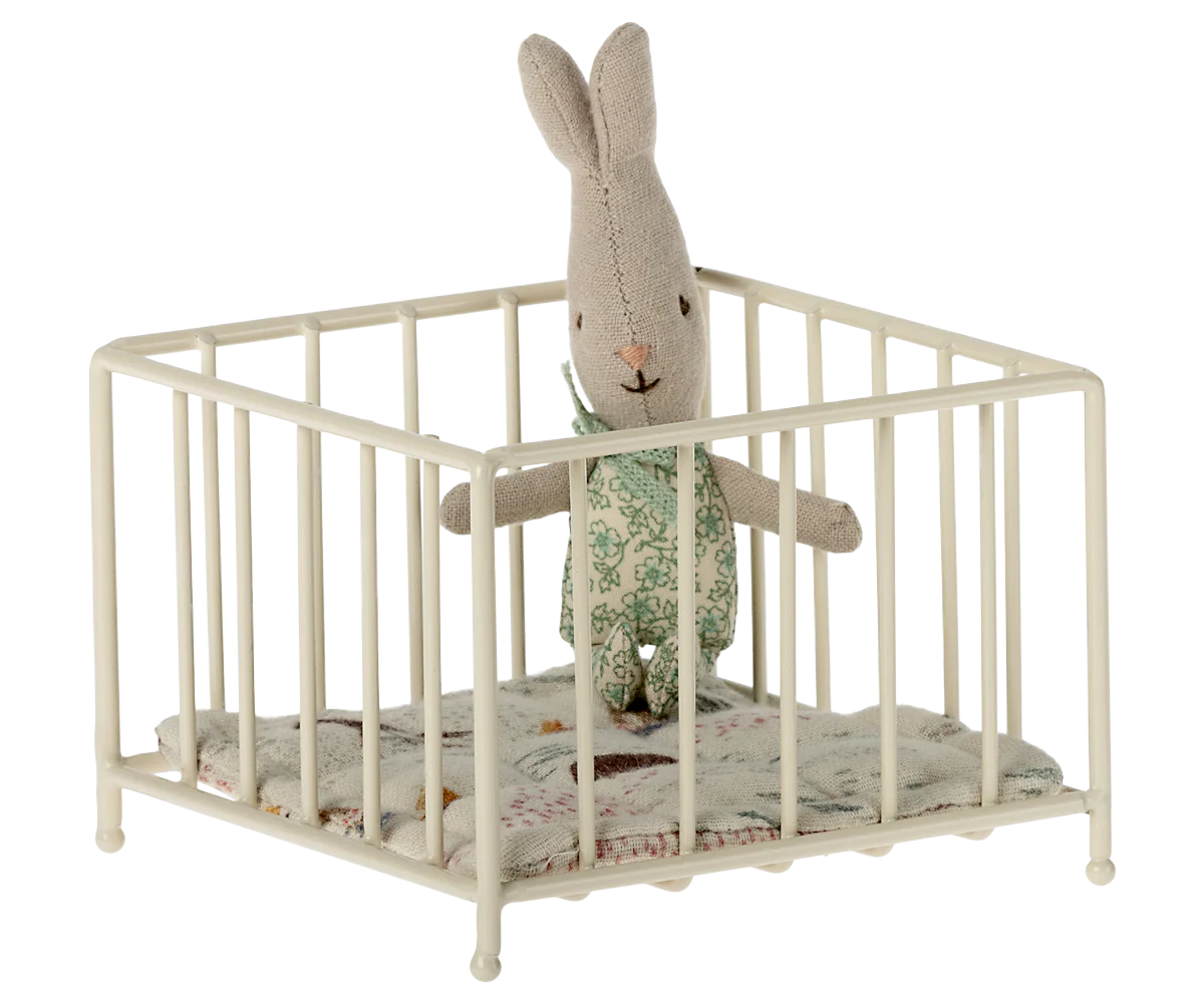 Playpen