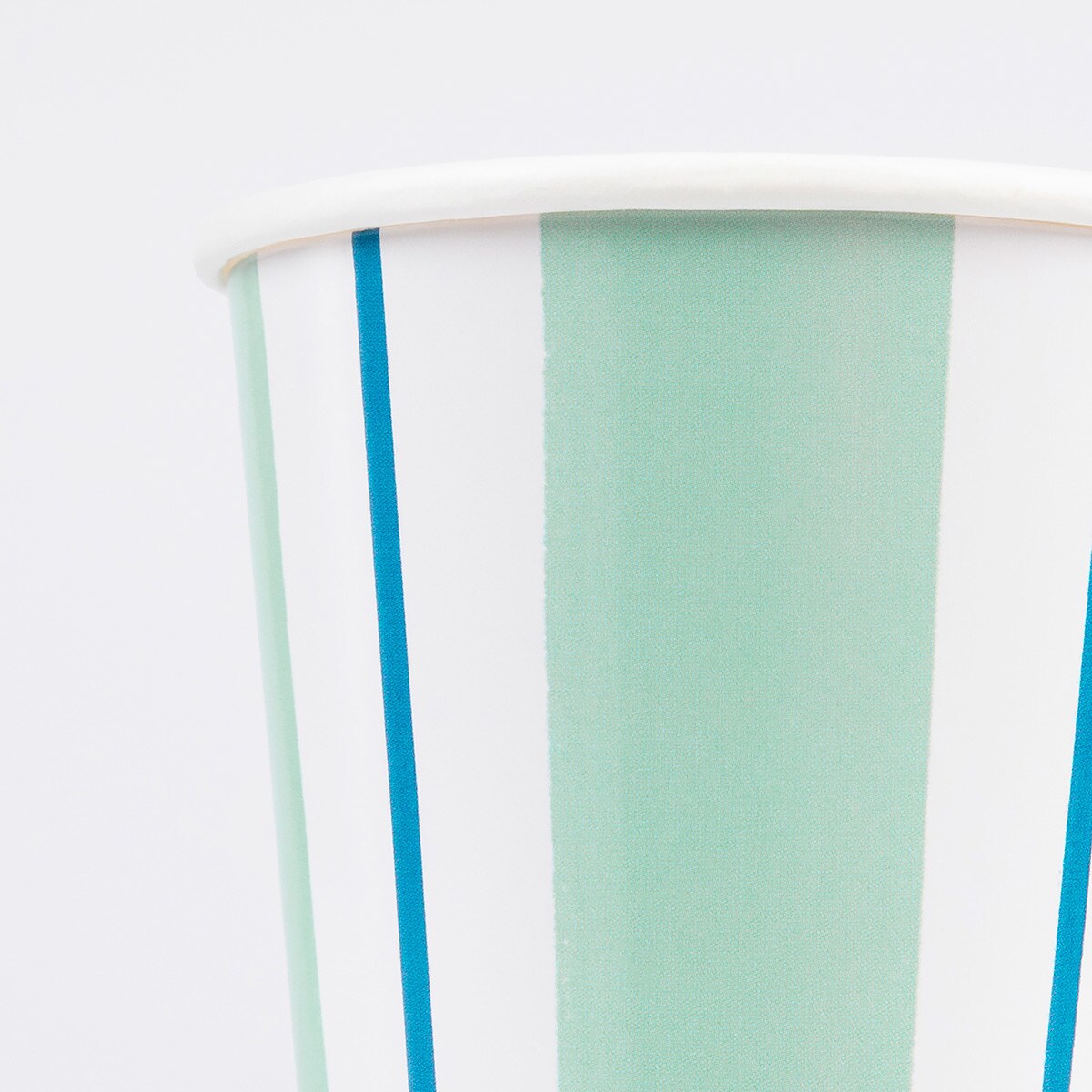 Preppy Stripe Cups (x 8)